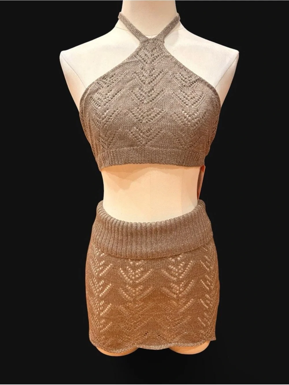 NWT Edikted Shimmer Sparkly Pointelle Knit Halterneck Two Piece Skirt Set Small